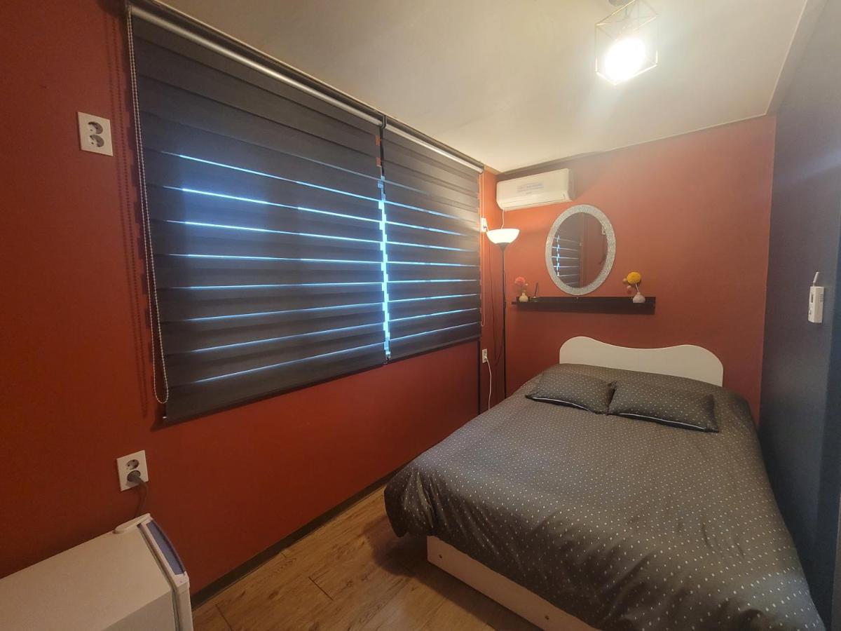 Olive Hostel W Seoul Exterior photo